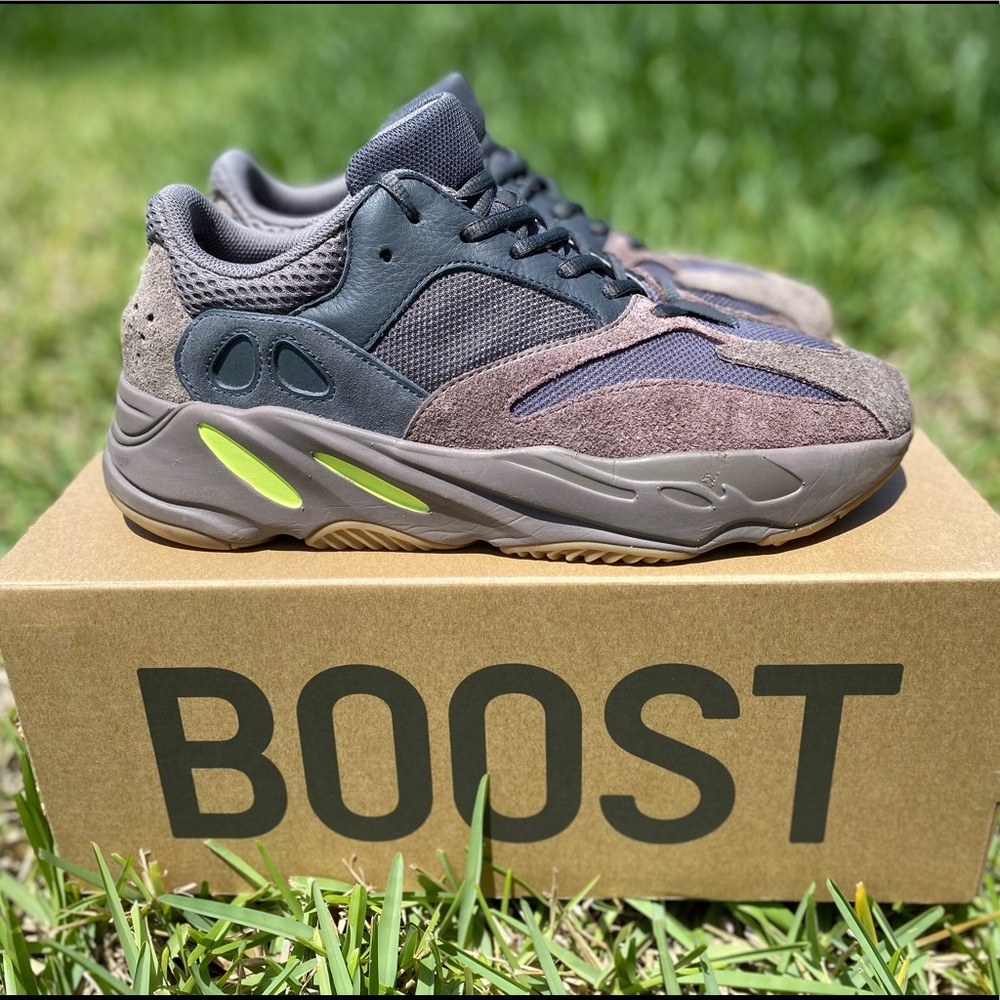 Yeezy 700 Boost